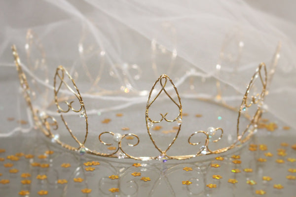 Gold Renaissance Crown