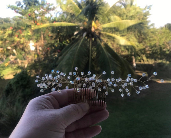 Bridal sparkle comb