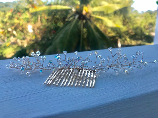 Bridal sparkle comb