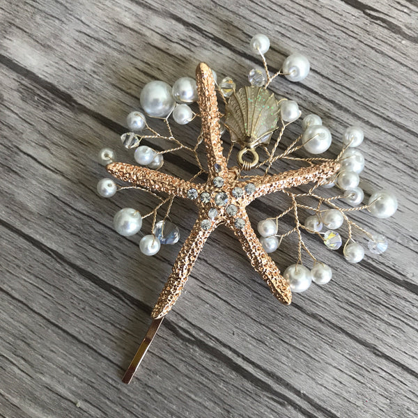 Gold starfish bobby pin