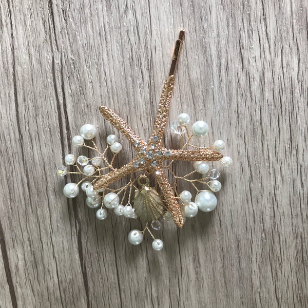 Gold starfish bobby pin